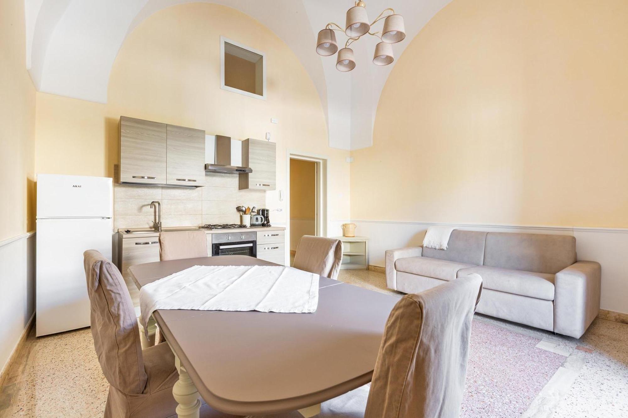 Dimora Le Tre Muse Guesthouse Lecce Extérieur photo